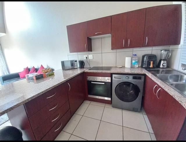 2 BEDROOM APARTMENT FOR SALE IN JACKAL CREEK GOLF ESTATE